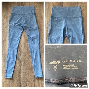 Aerie Brand ‘Jean’ coloured leggings